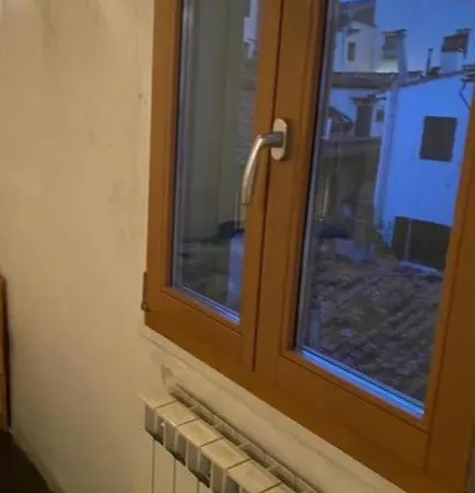 Ponte Vecchio Loft. *